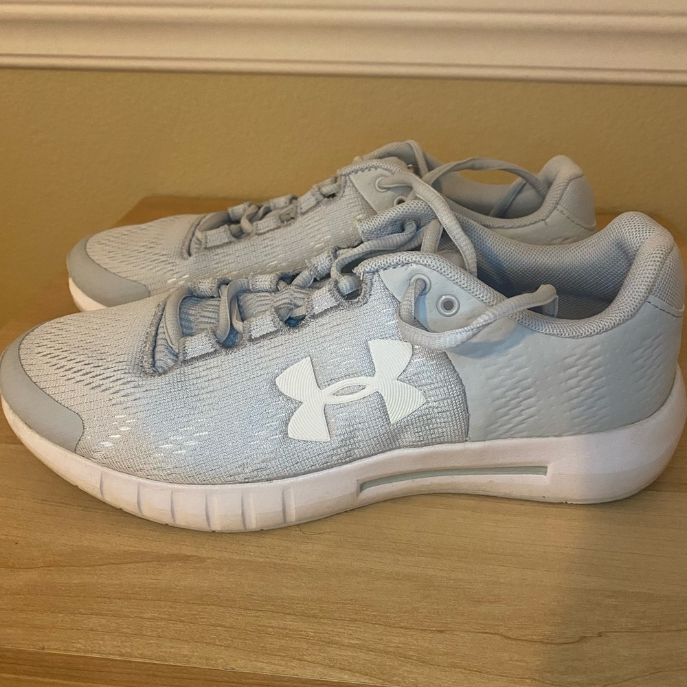 Women’s Under Armor G Pursuit BP Shoe